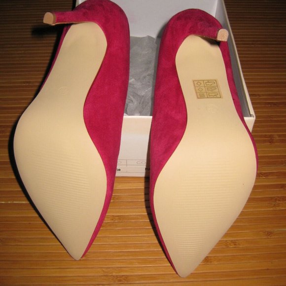 Akira Fuchsia Pink Newbie Faux Suede Pumps Size 7.5 NIB Pointed Toe Stiletto - Picture 3 of 6